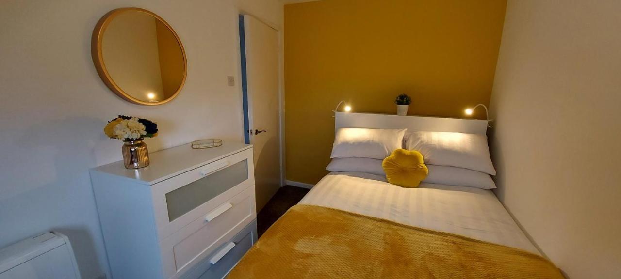 The Tackeroo Suite Hednesford Екстериор снимка